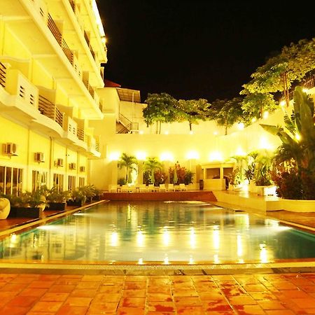 Serendipity Beach Resort Sihanoukville Exteriér fotografie