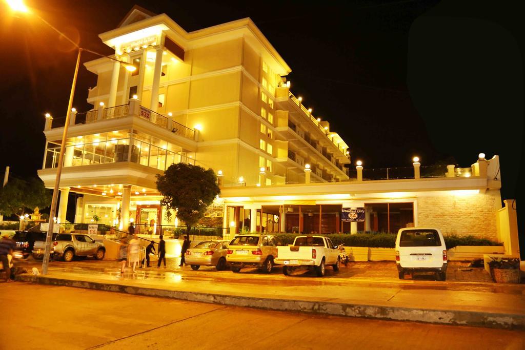 Serendipity Beach Resort Sihanoukville Exteriér fotografie